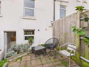 Photo 18- click for photo gallery